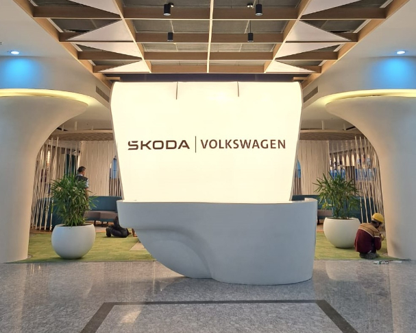 Skoda-reception table-2